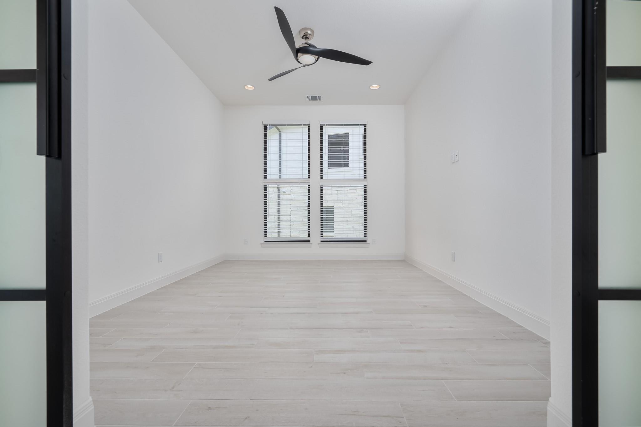 2502 Sunset Vista Cir, Spicewood, TX 78669