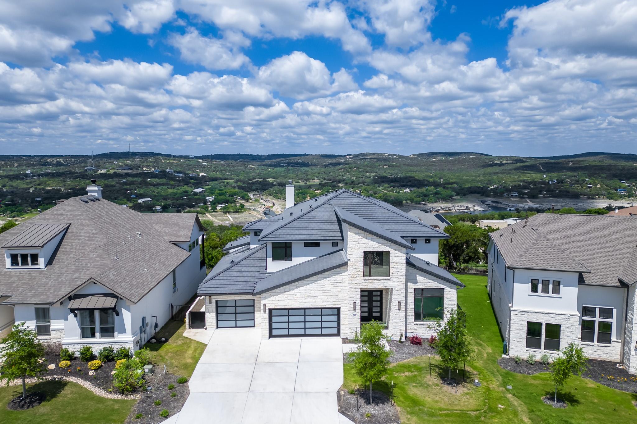 2502 Sunset Vista Cir, Spicewood, TX 78669