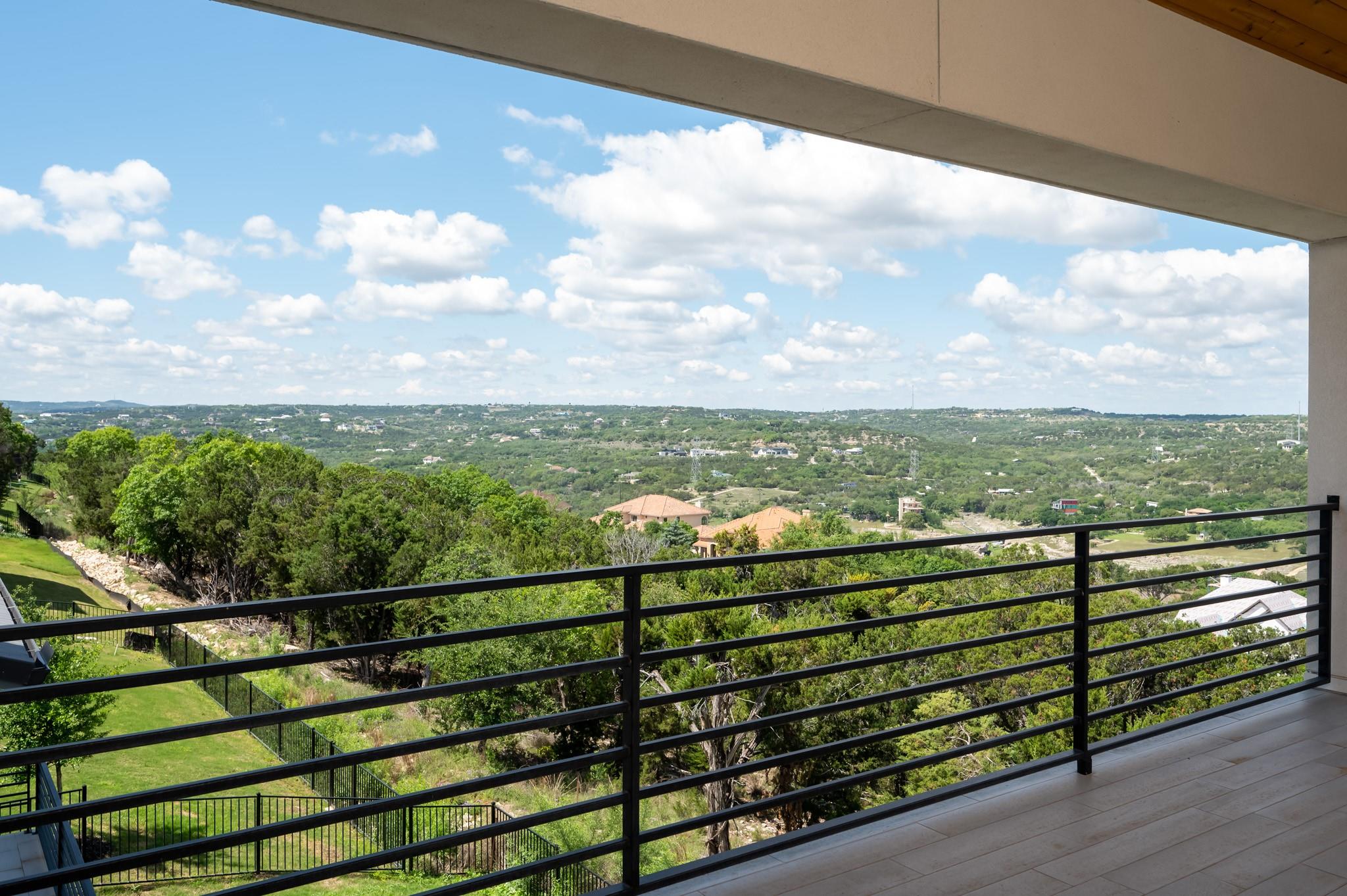 2502 Sunset Vista Cir, Spicewood, TX 78669