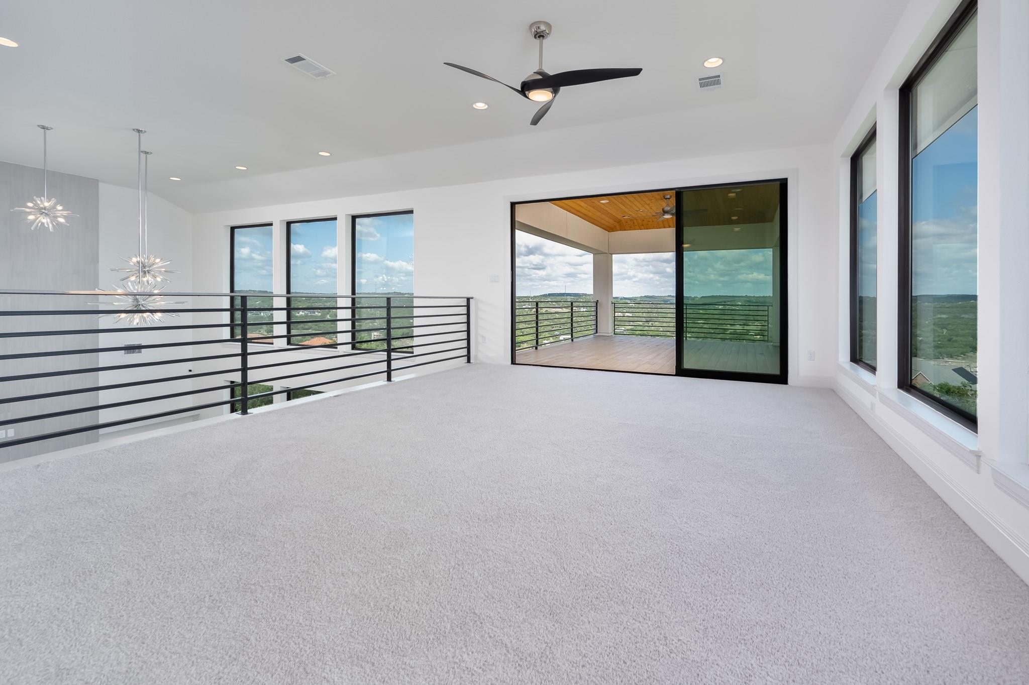 2502 Sunset Vista Cir, Spicewood, TX 78669