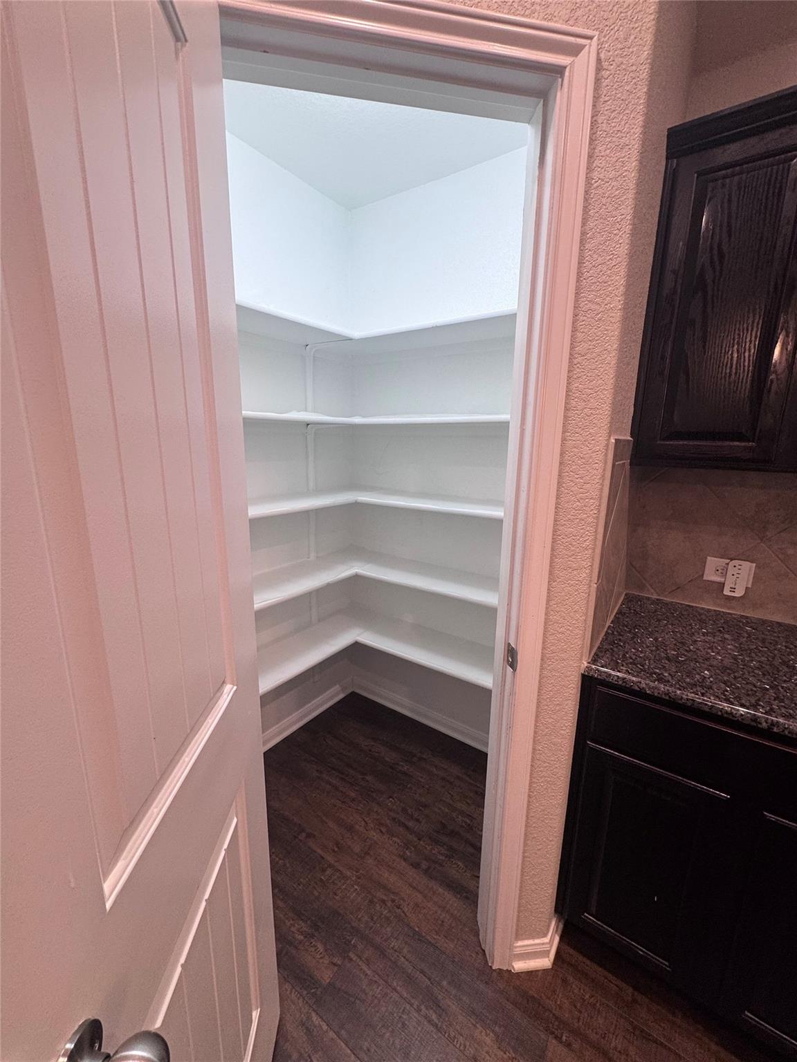 733 Pinnacle Dr, Georgetown, TX 78626