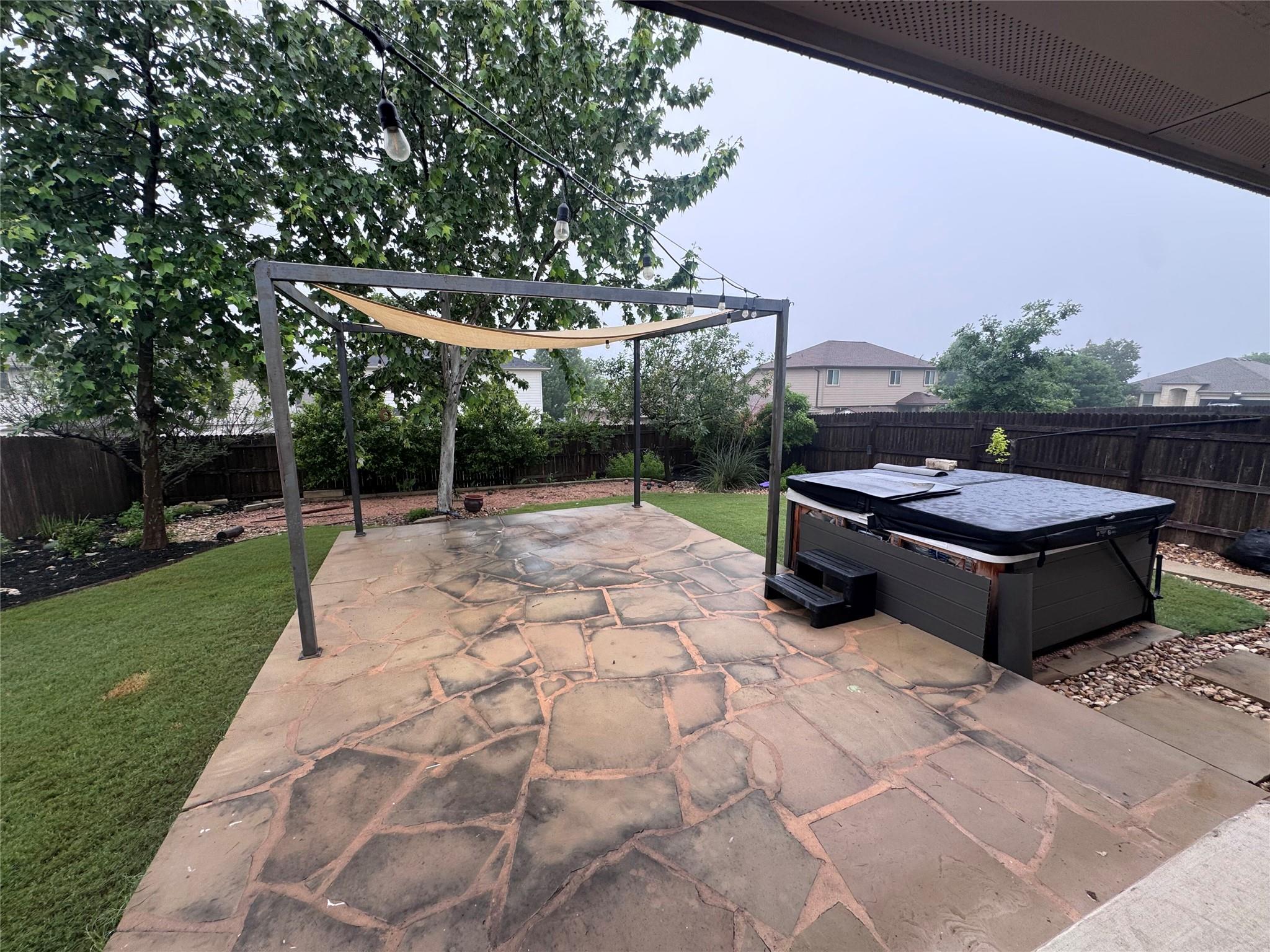 733 Pinnacle Dr, Georgetown, TX 78626