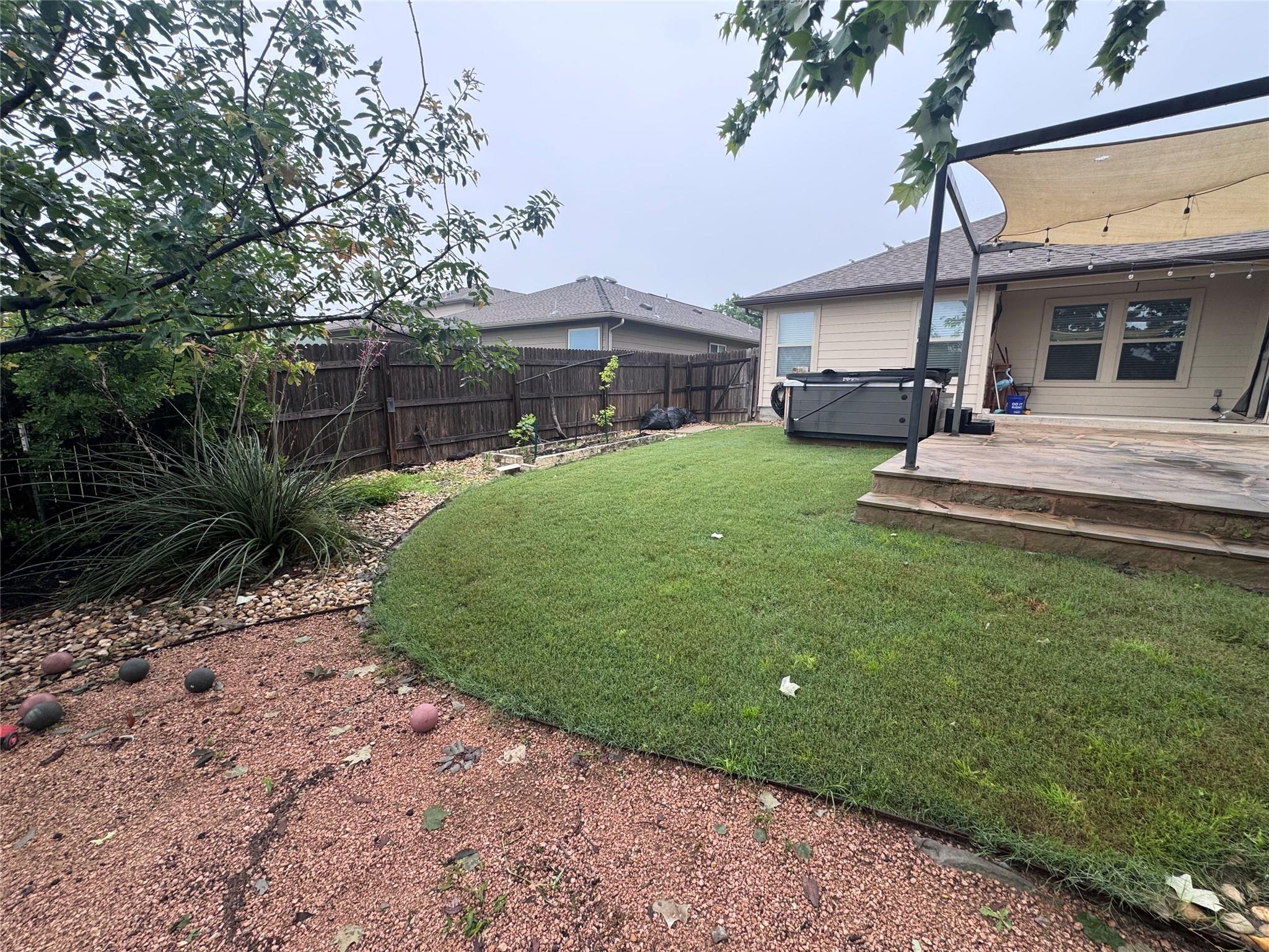 733 Pinnacle Dr, Georgetown, TX 78626
