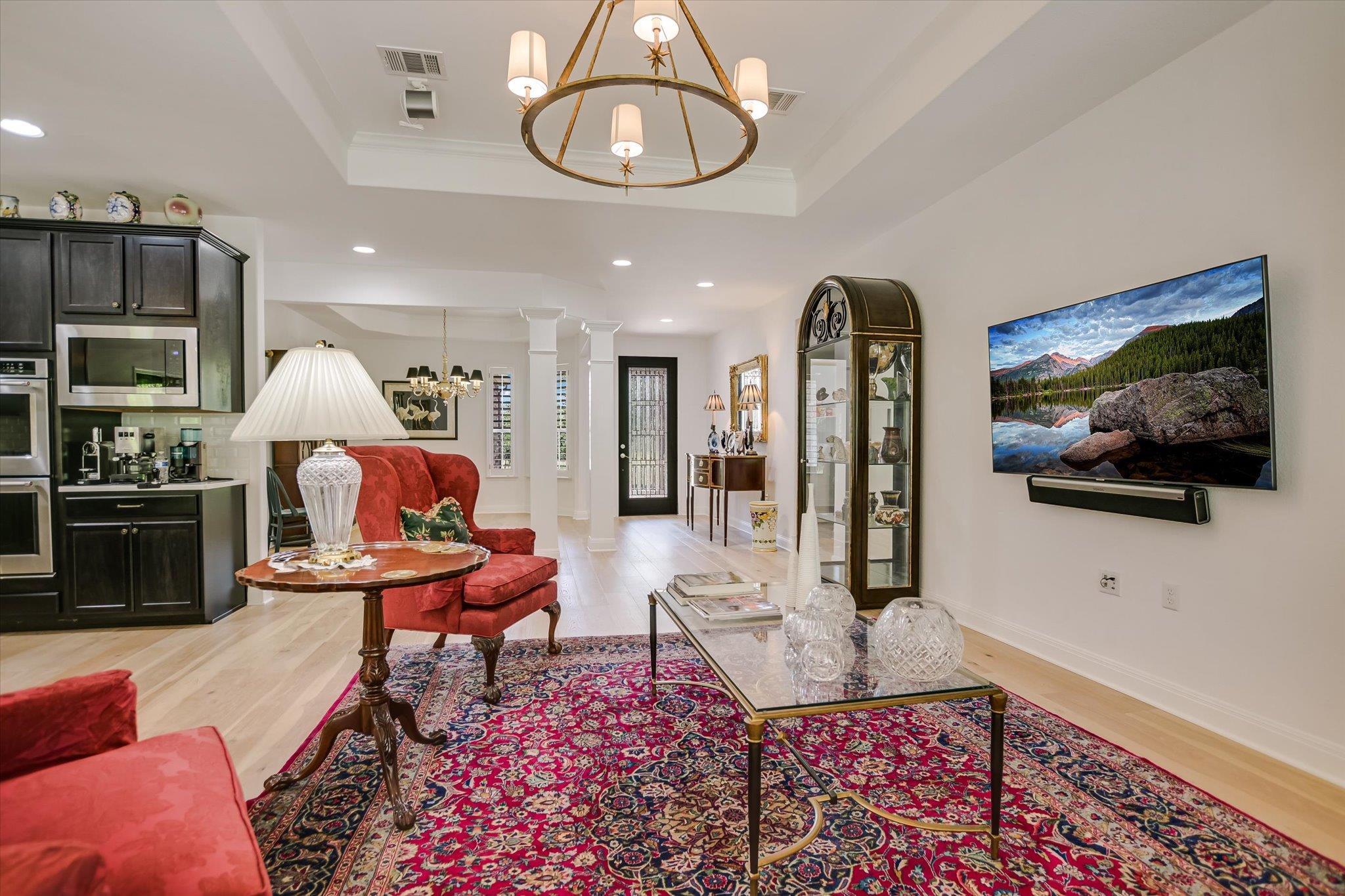 906 Holiday Creek Ln, Georgetown, TX 78633