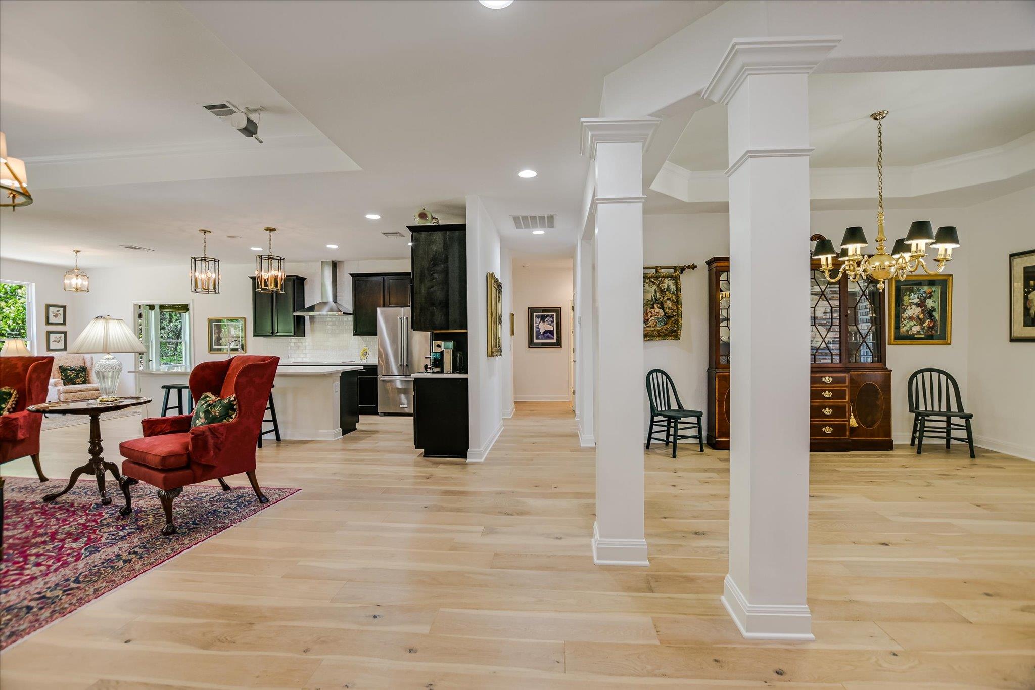 906 Holiday Creek Ln, Georgetown, TX 78633