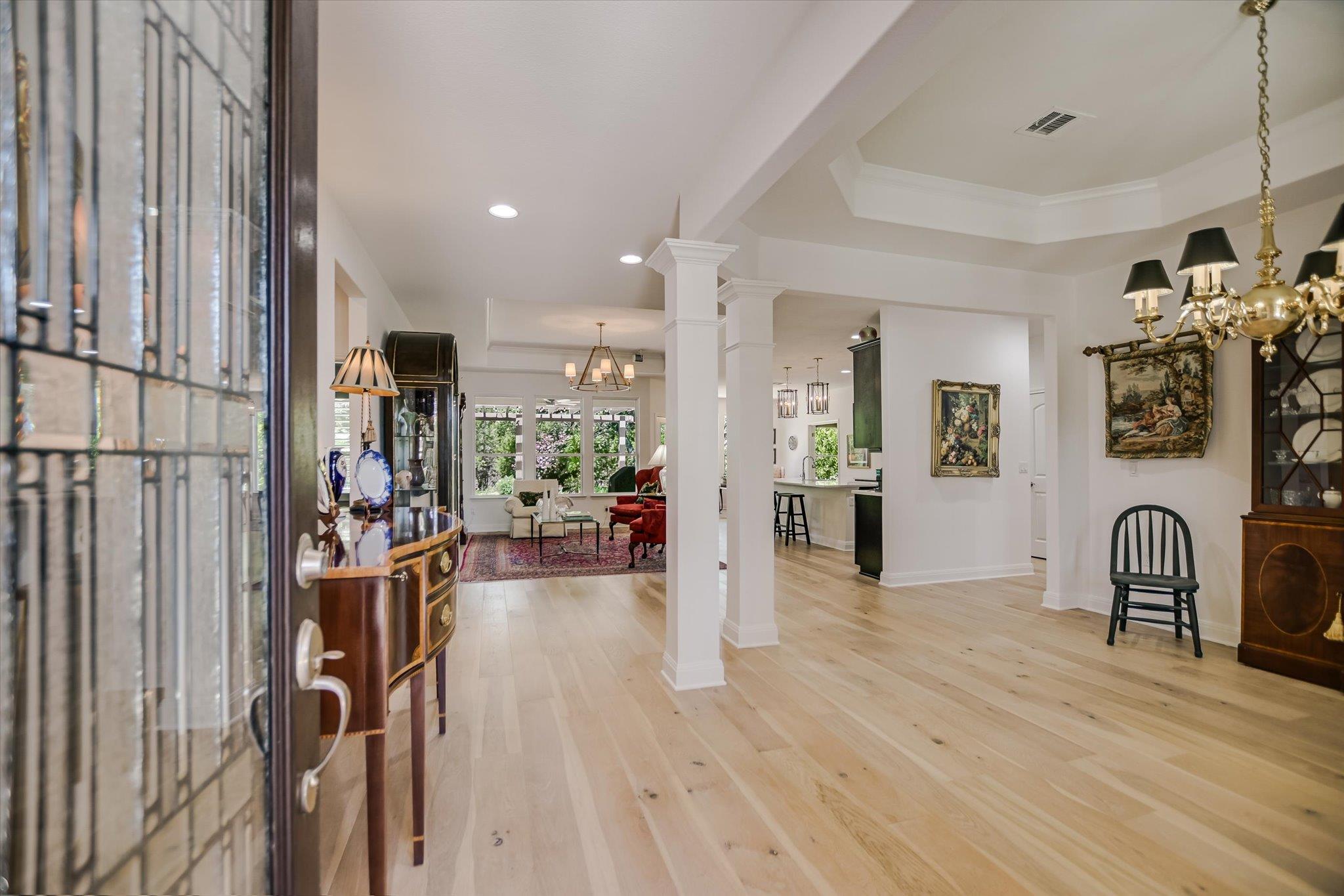 906 Holiday Creek Ln, Georgetown, TX 78633