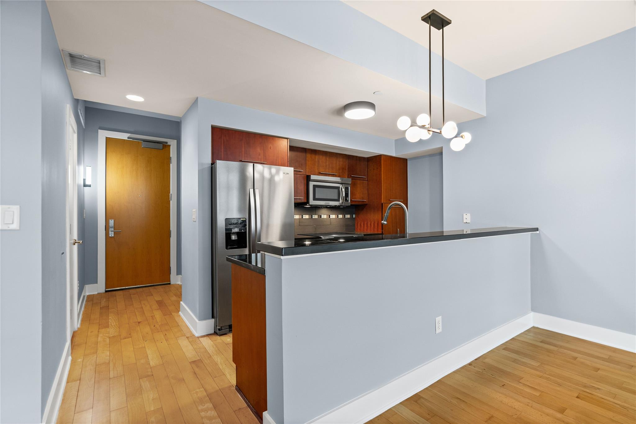 603 Davis St # 1307, Austin, TX 78701