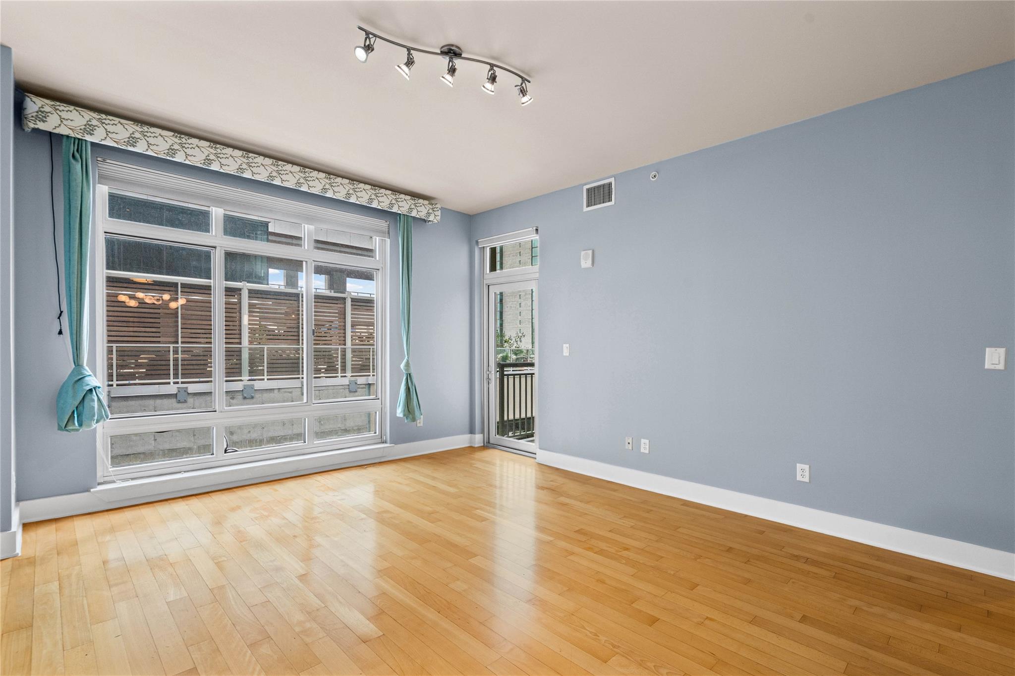 603 Davis St # 1307, Austin, TX 78701