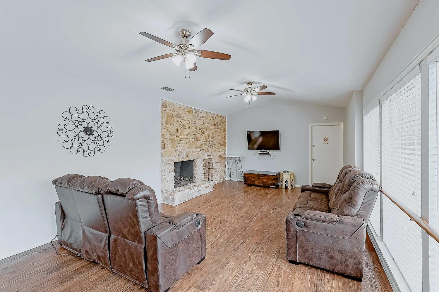 8100 N Mopac Expy # 09-145, Austin, TX 78759