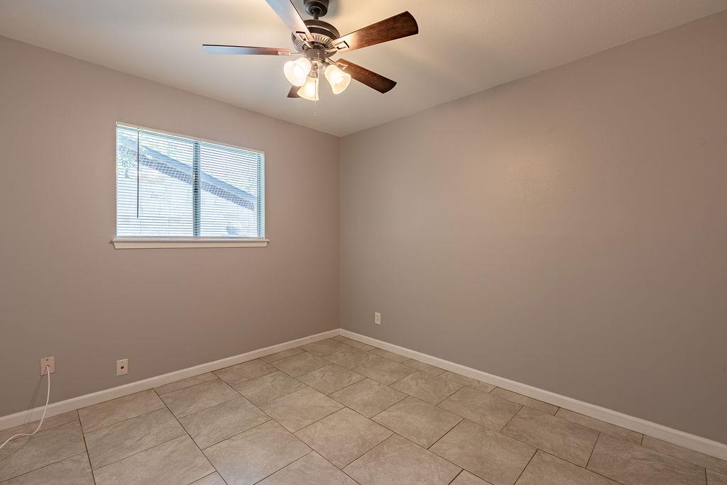 310 E Grady Dr, Austin, TX 78753