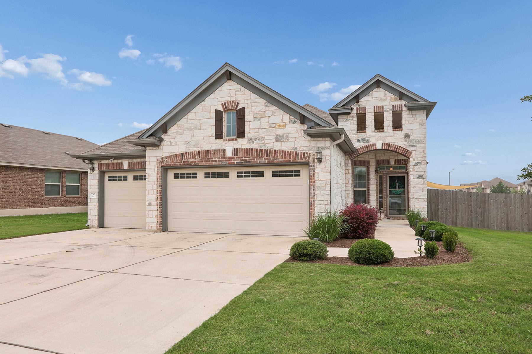 732 Manzano Ln, Pflugerville, TX 78660