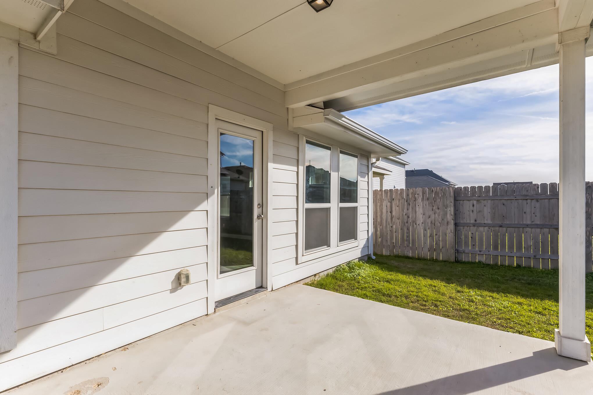 6044 Urbano Bnd # 147, Round Rock, TX 78665