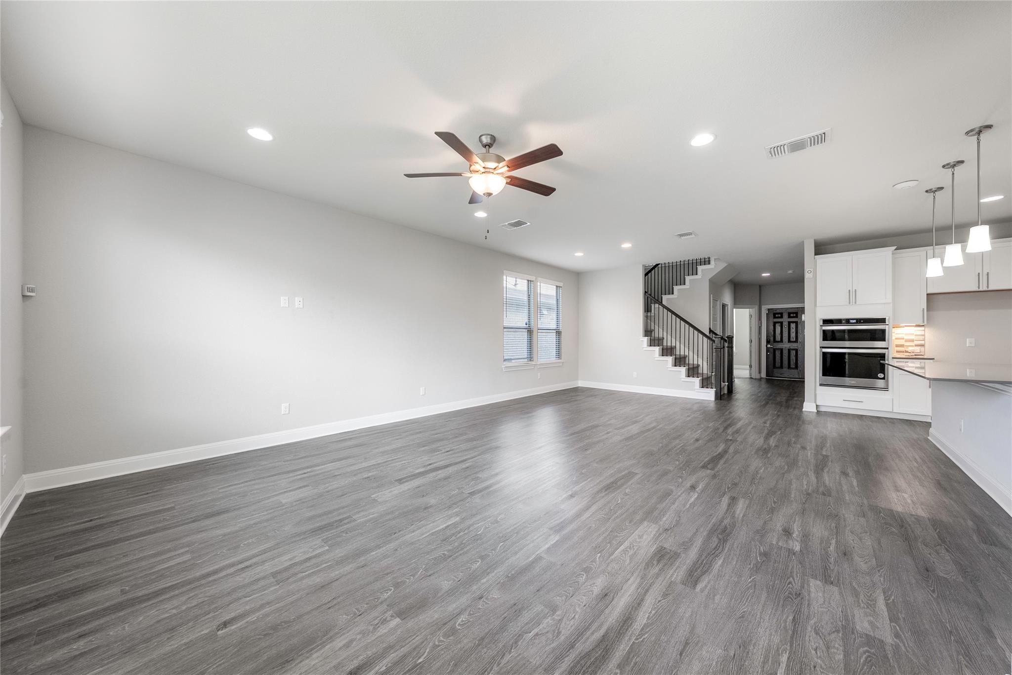 3002 Maysilee St, Austin, TX 78728