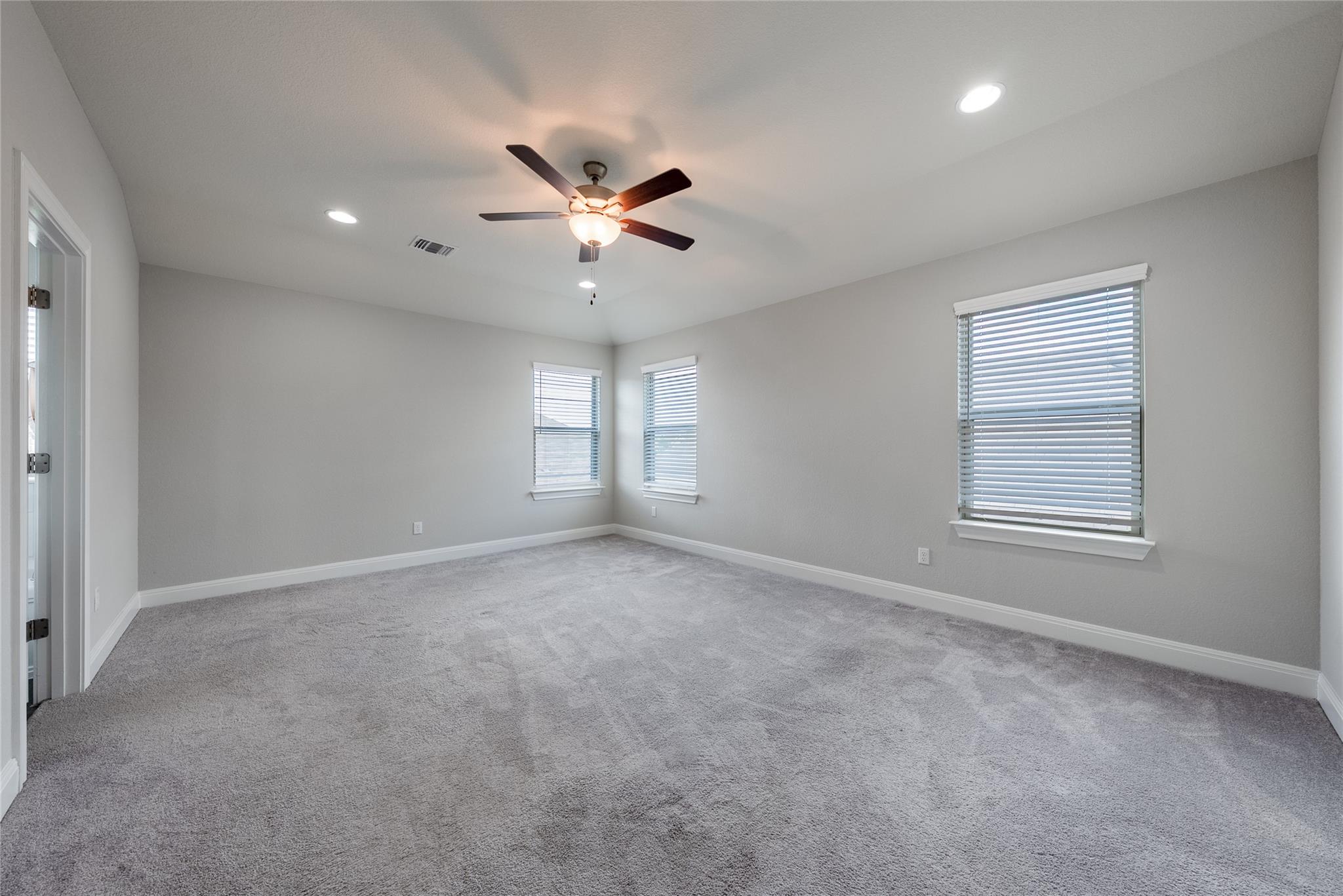 3002 Maysilee St, Austin, TX 78728