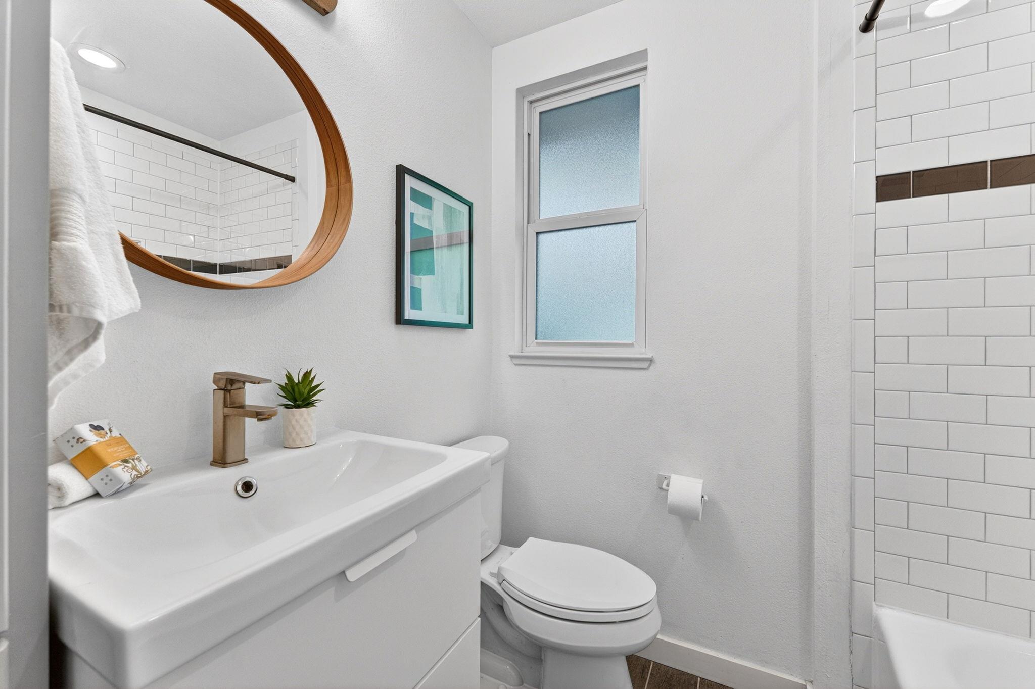6215 Peggy St, Austin, TX 78723