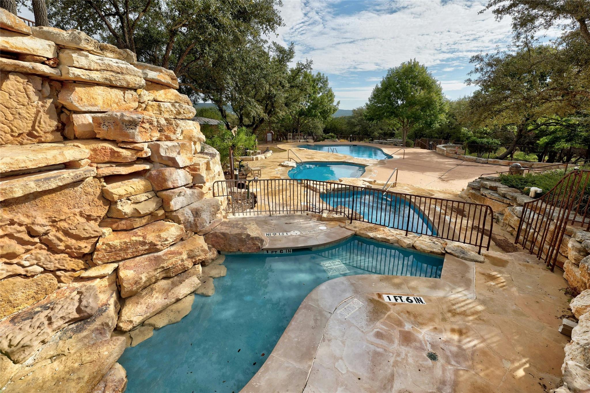 7205 Celebration Ct, Jonestown, TX 78645