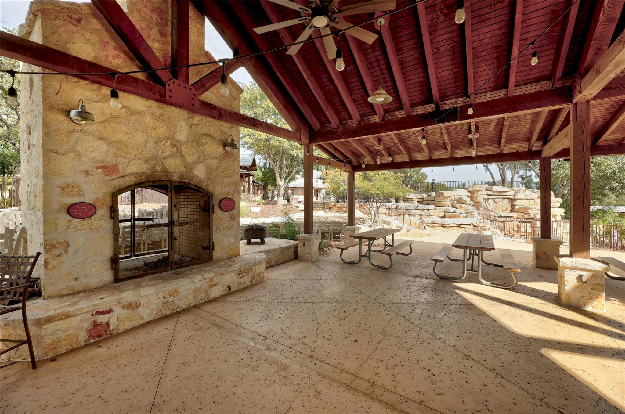7205 Celebration Ct, Jonestown, TX 78645