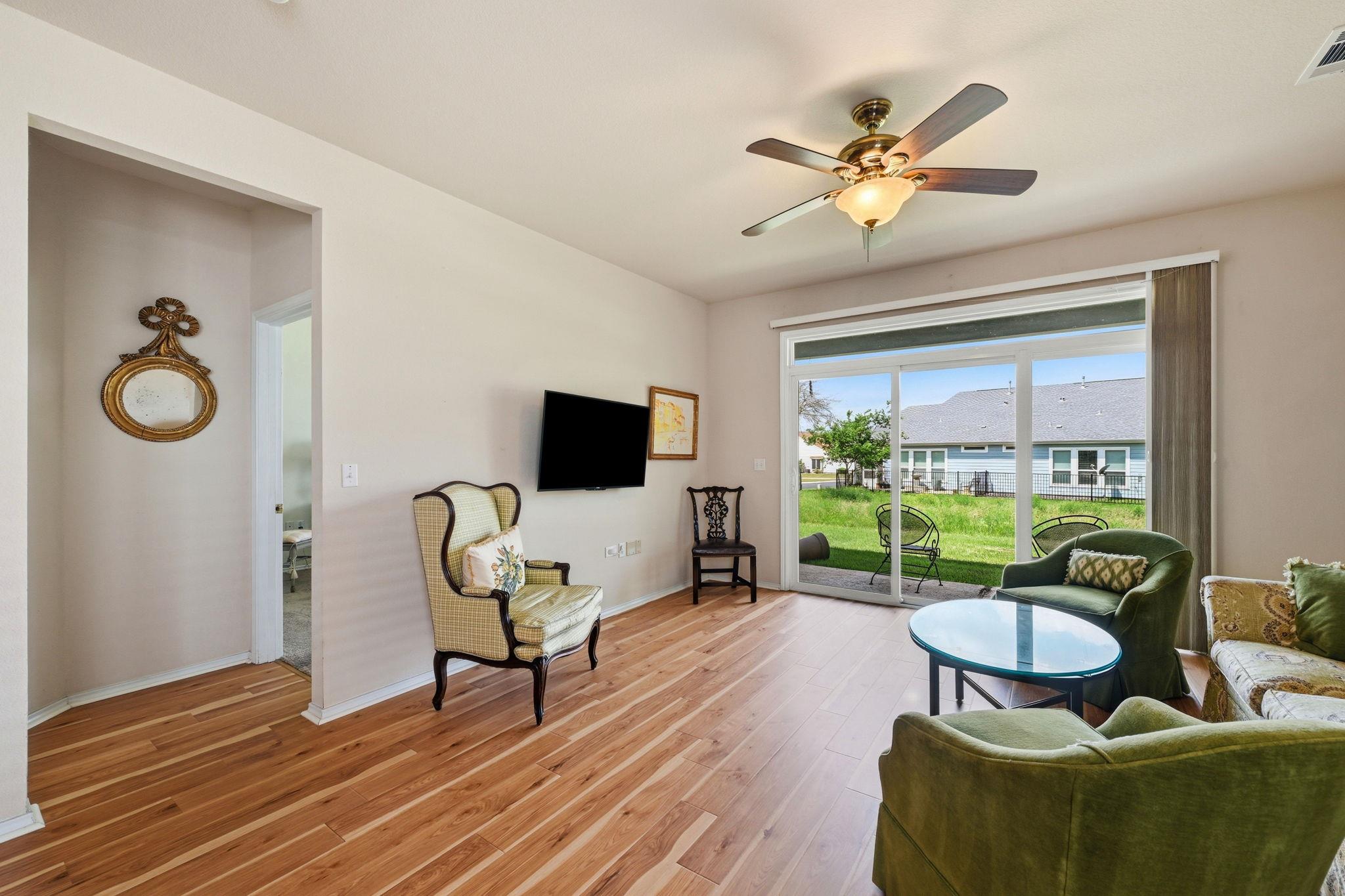 120 Bowie Cir, Georgetown, TX 78633