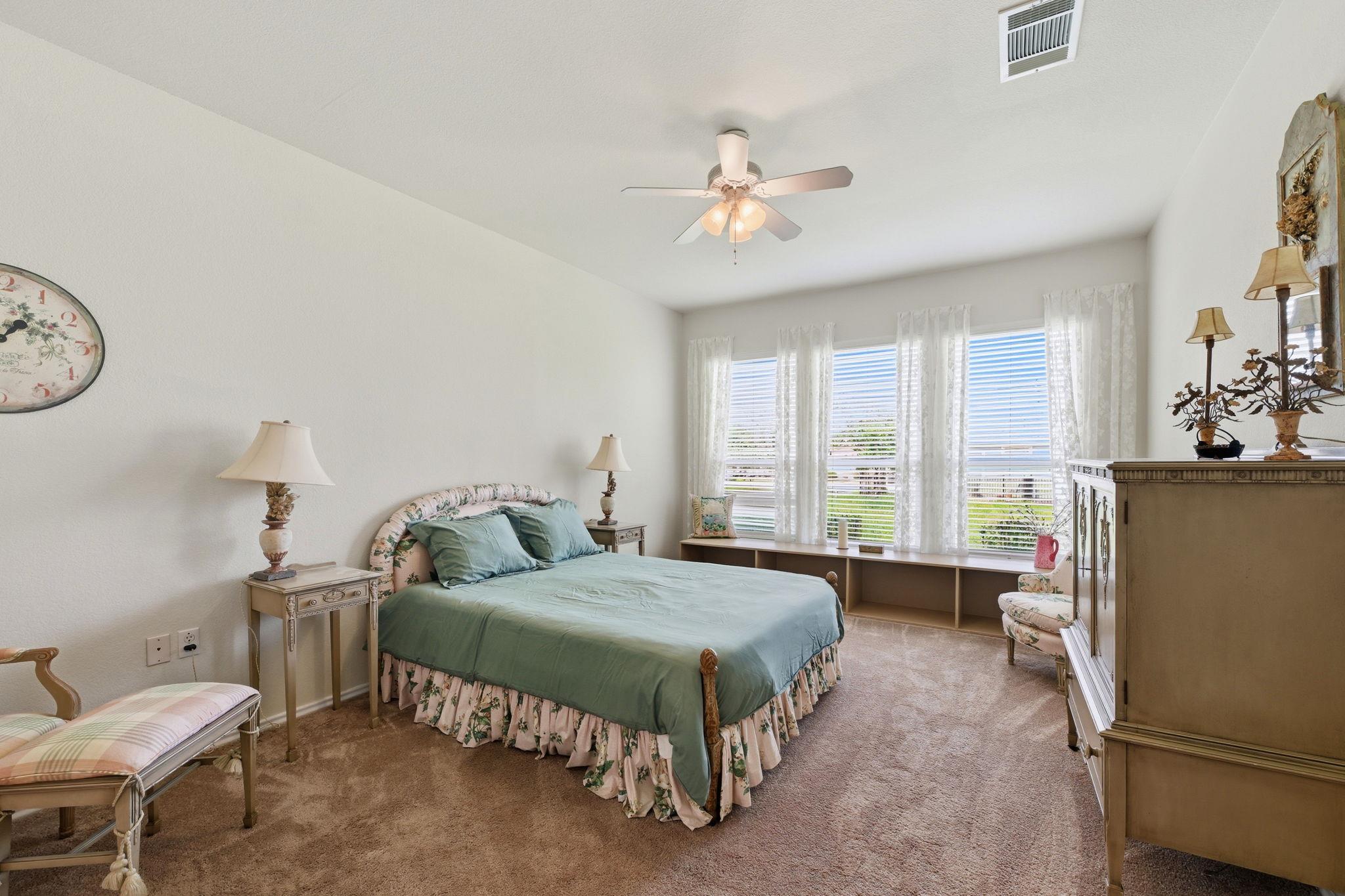 120 Bowie Cir, Georgetown, TX 78633