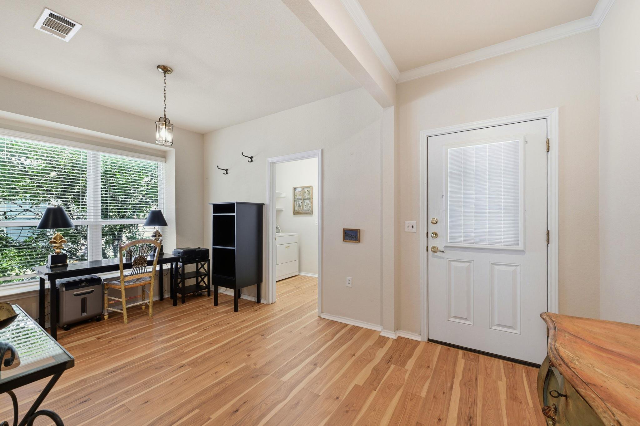 120 Bowie Cir, Georgetown, TX 78633
