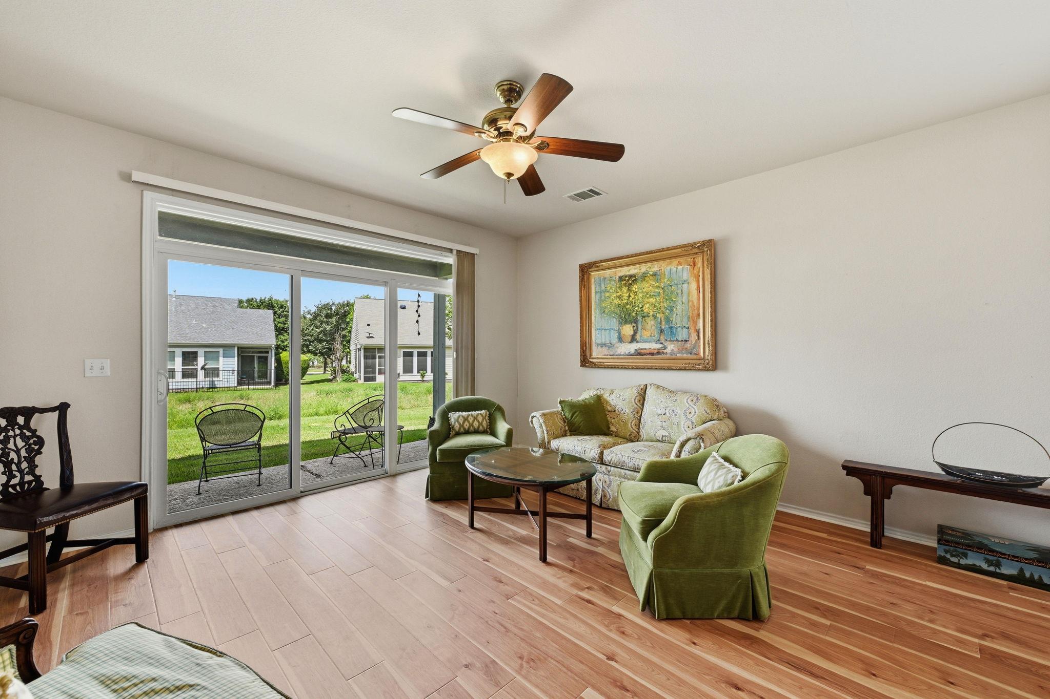 120 Bowie Cir, Georgetown, TX 78633