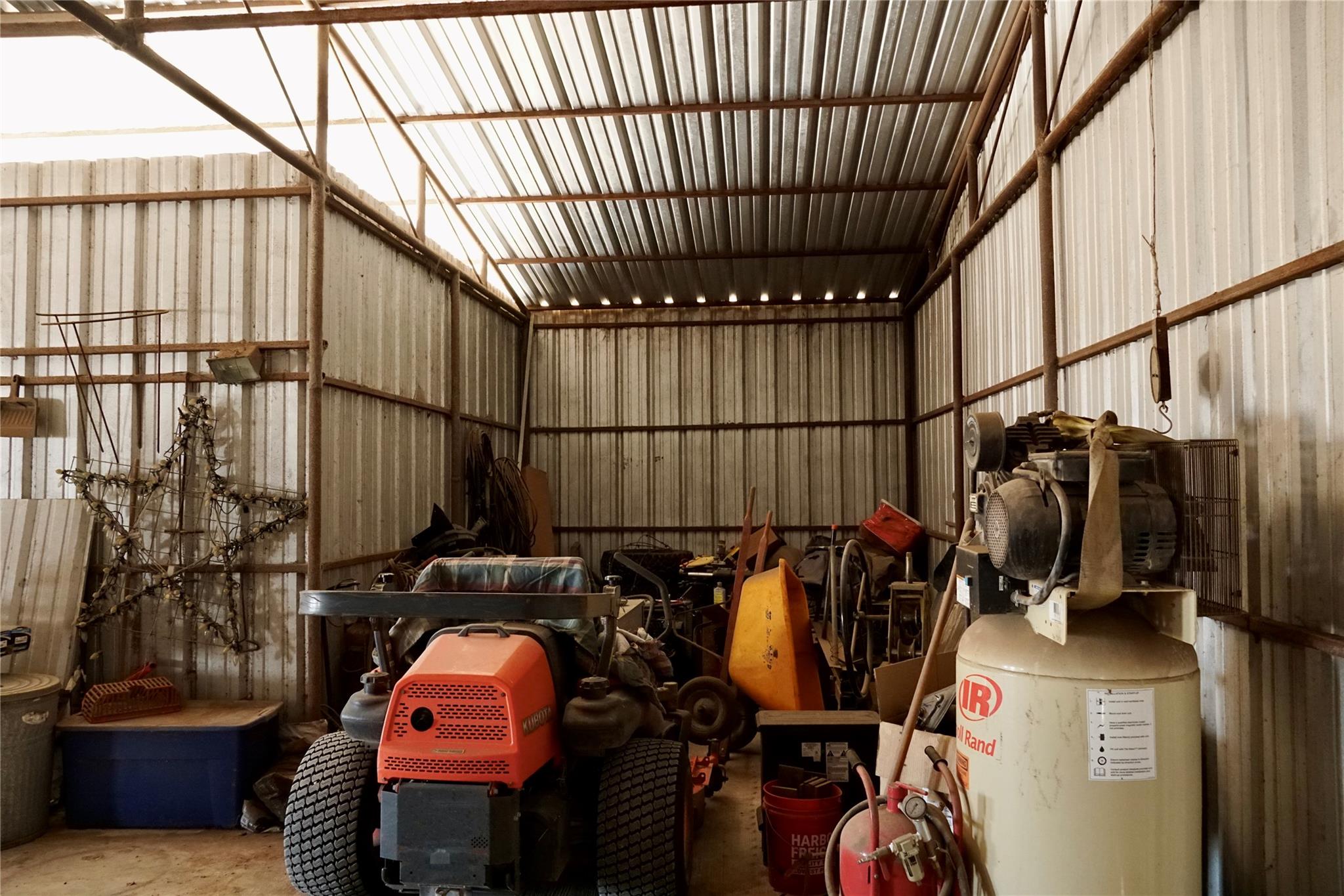 1375 CR 320, Granger, TX 76530
