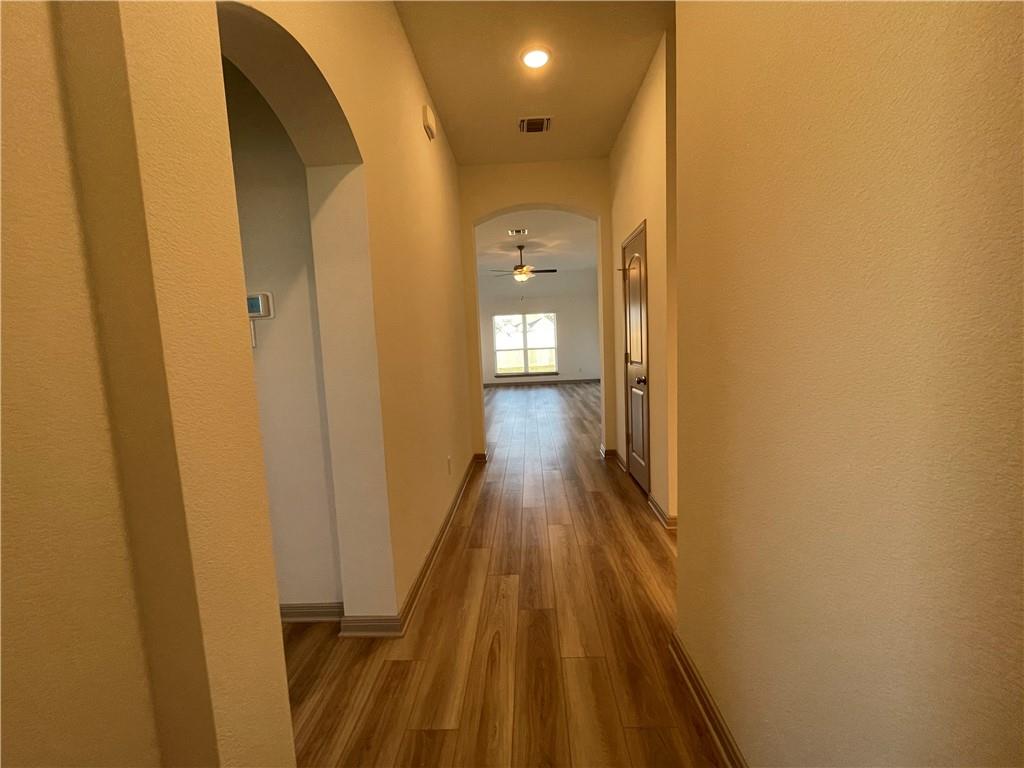917 Hollyhock Dr, Temple, TX 76502