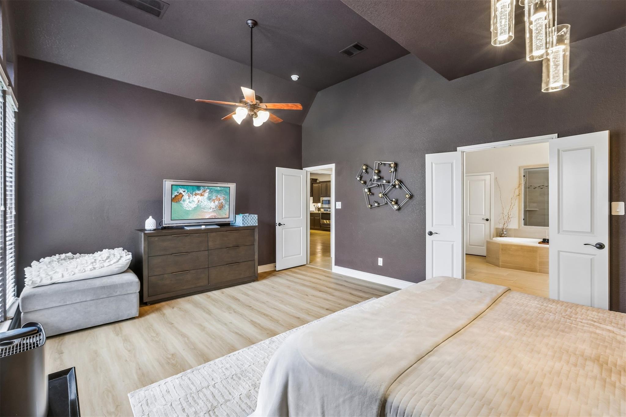 713 Judge Fisk Dr, Leander, TX 78641