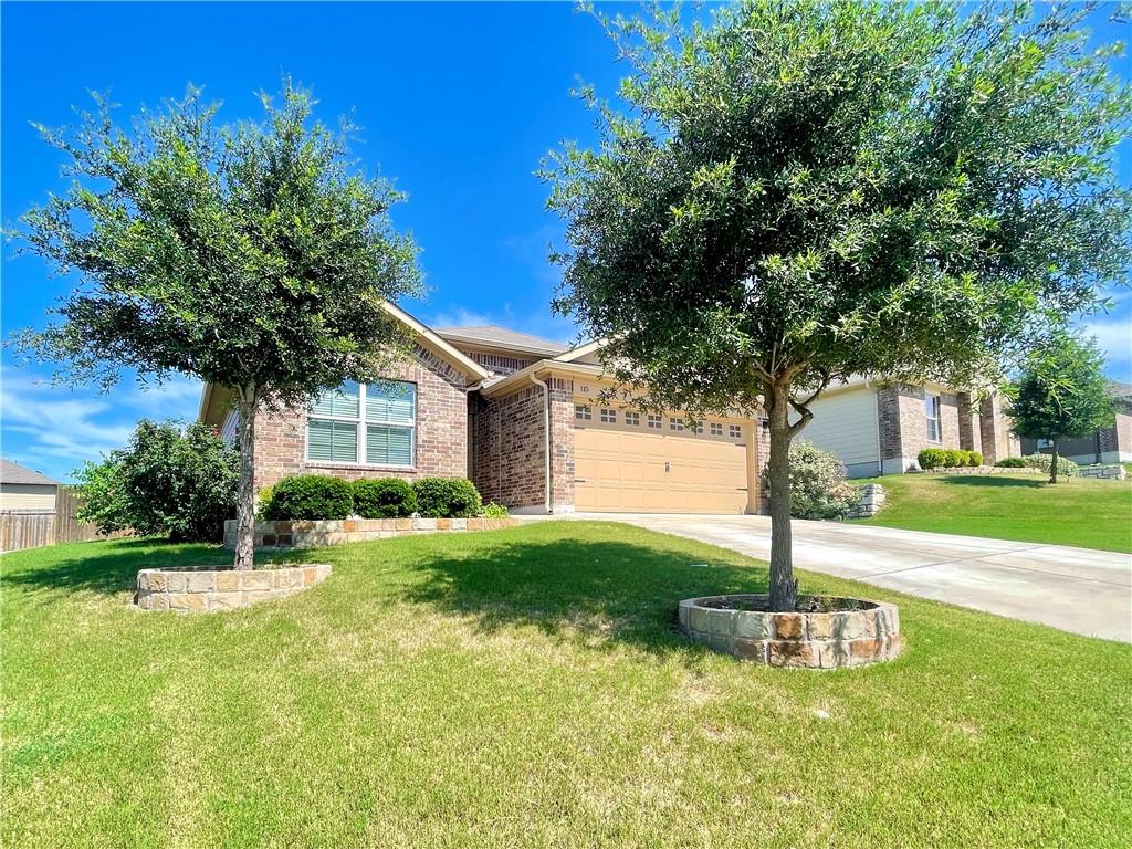 115 Leona River Trl, Hutto, TX 78634