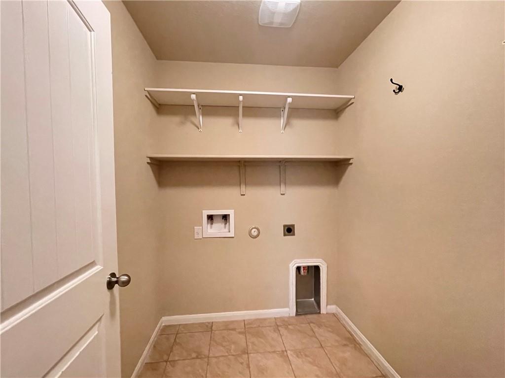 115 Leona River Trl, Hutto, TX 78634