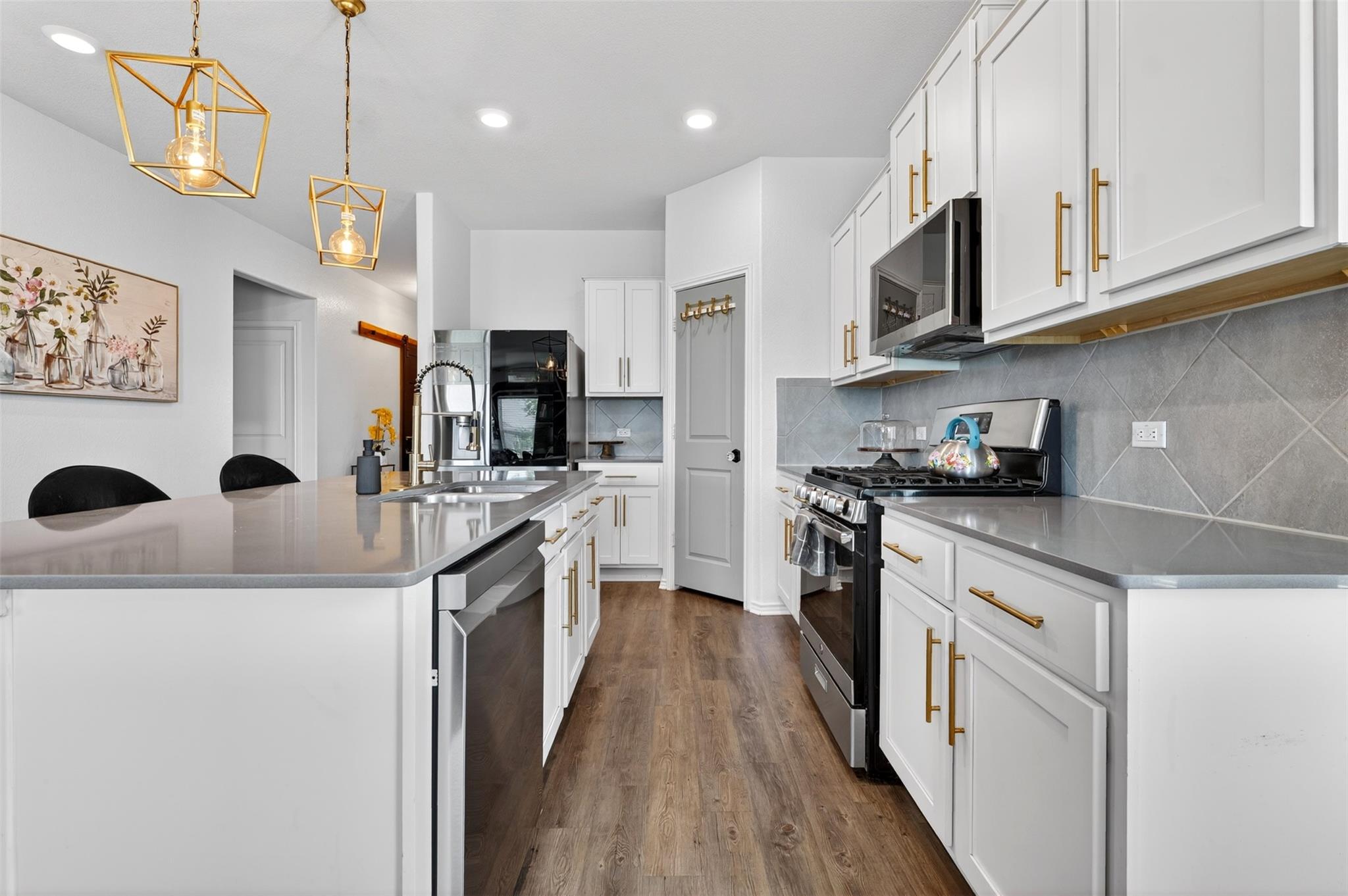 7332 Fall Ray Dr, Del Valle, TX 78617