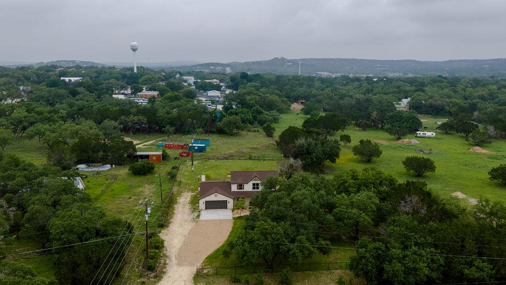 200 E Meadow Ln, Wimberley, TX 78676