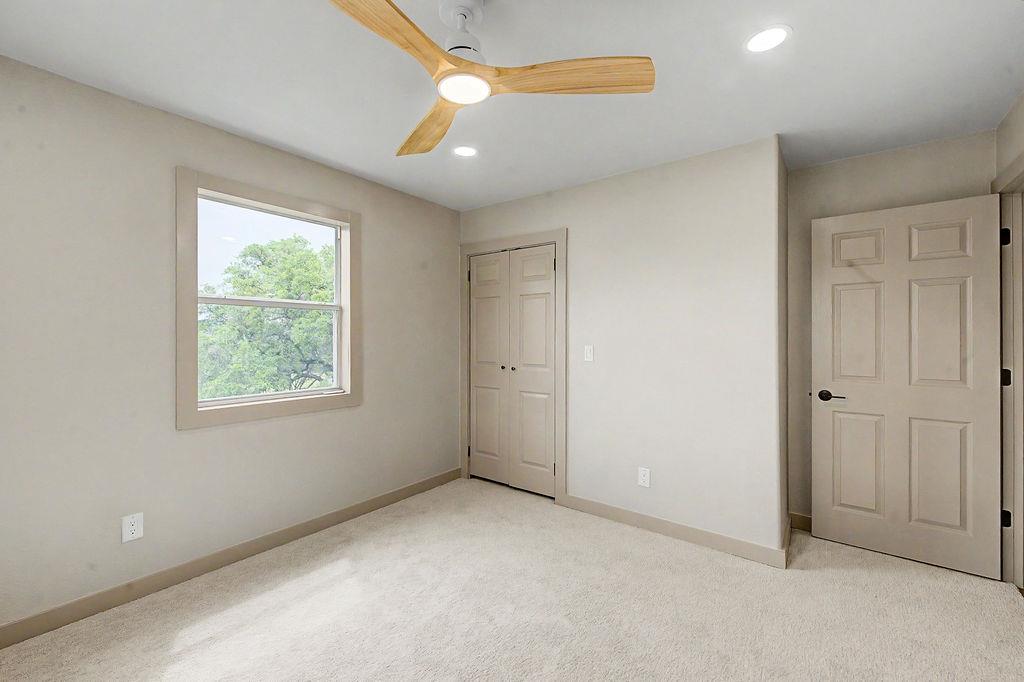 200 E Meadow Ln, Wimberley, TX 78676