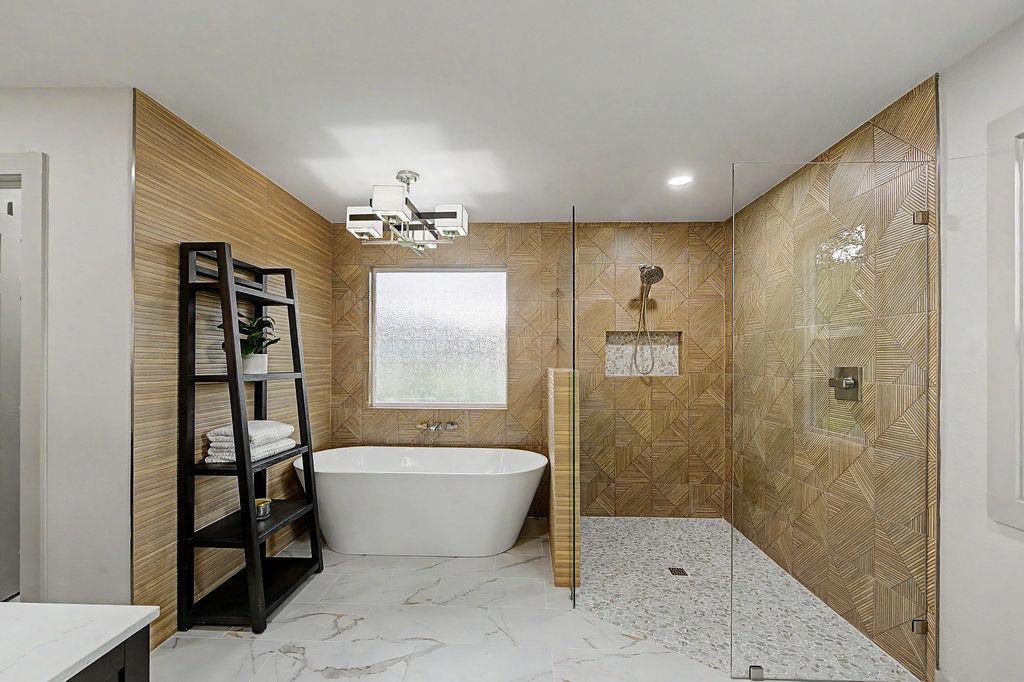 200 E Meadow Ln, Wimberley, TX 78676
