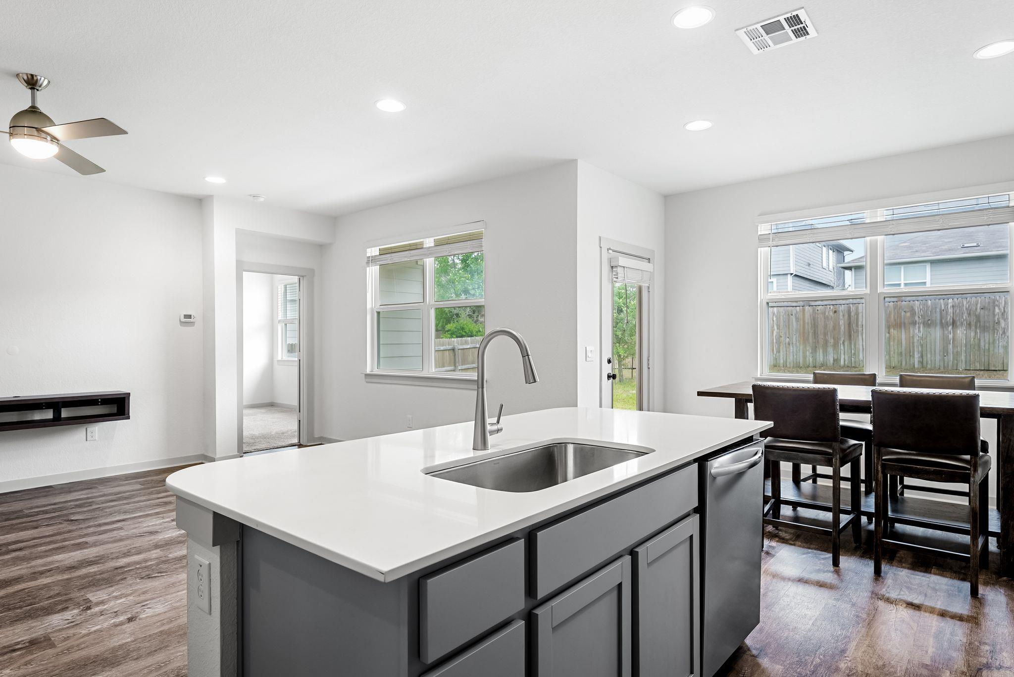 8025 City Top Blvd, Austin, TX 78724