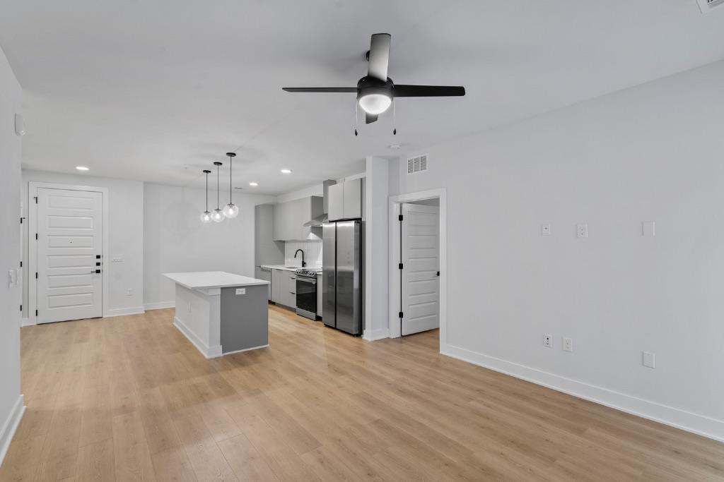 2500 Longview St # 105, Austin, TX 78705