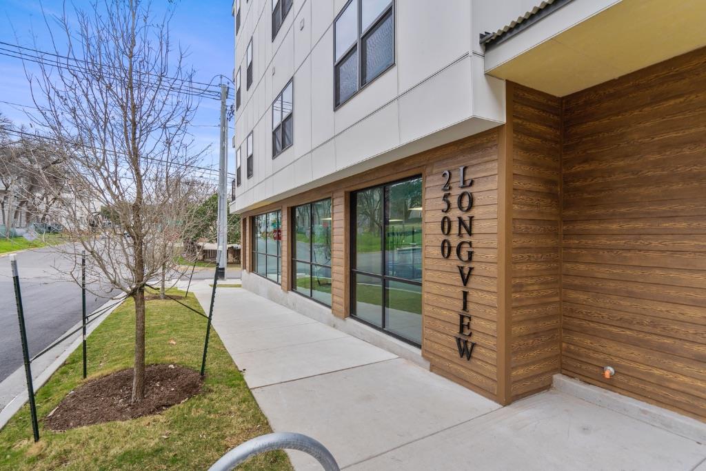 2500 Longview St # 105, Austin, TX 78705