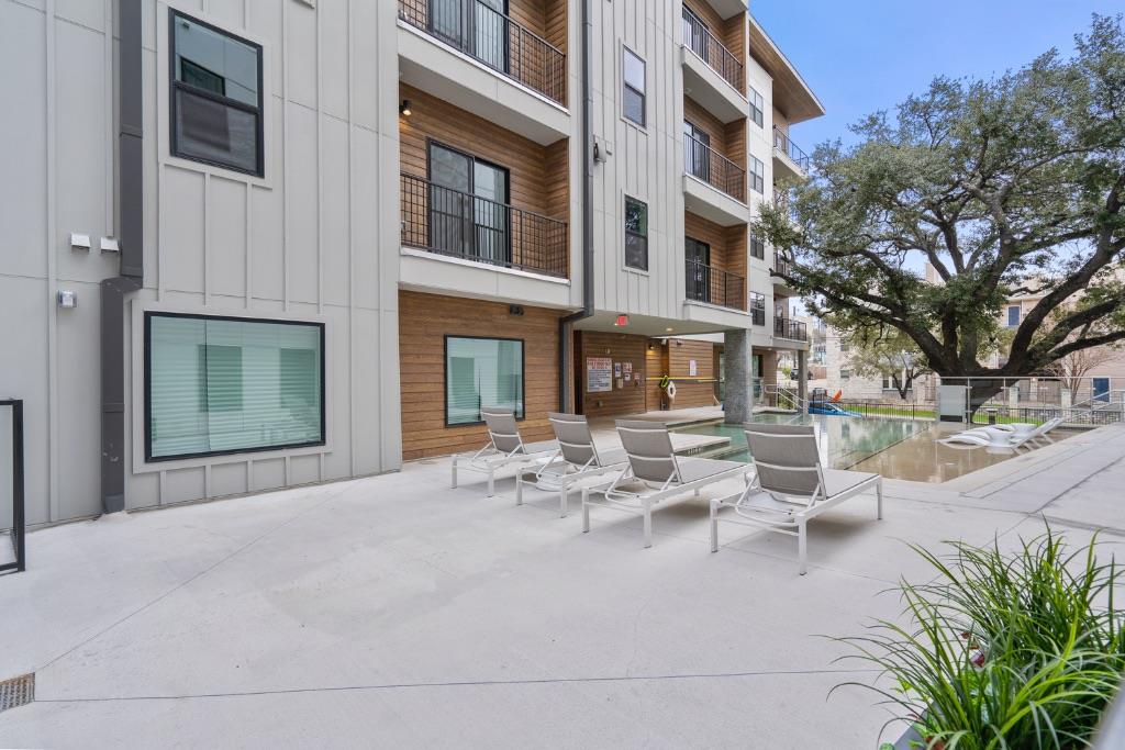 2500 Longview St # 105, Austin, TX 78705