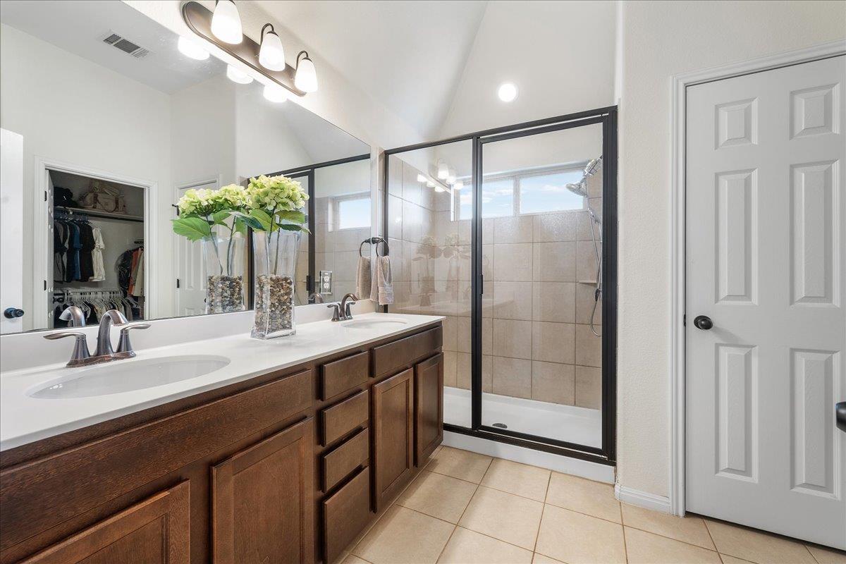 3000 Rio Verde Dr, Leander, TX 78641