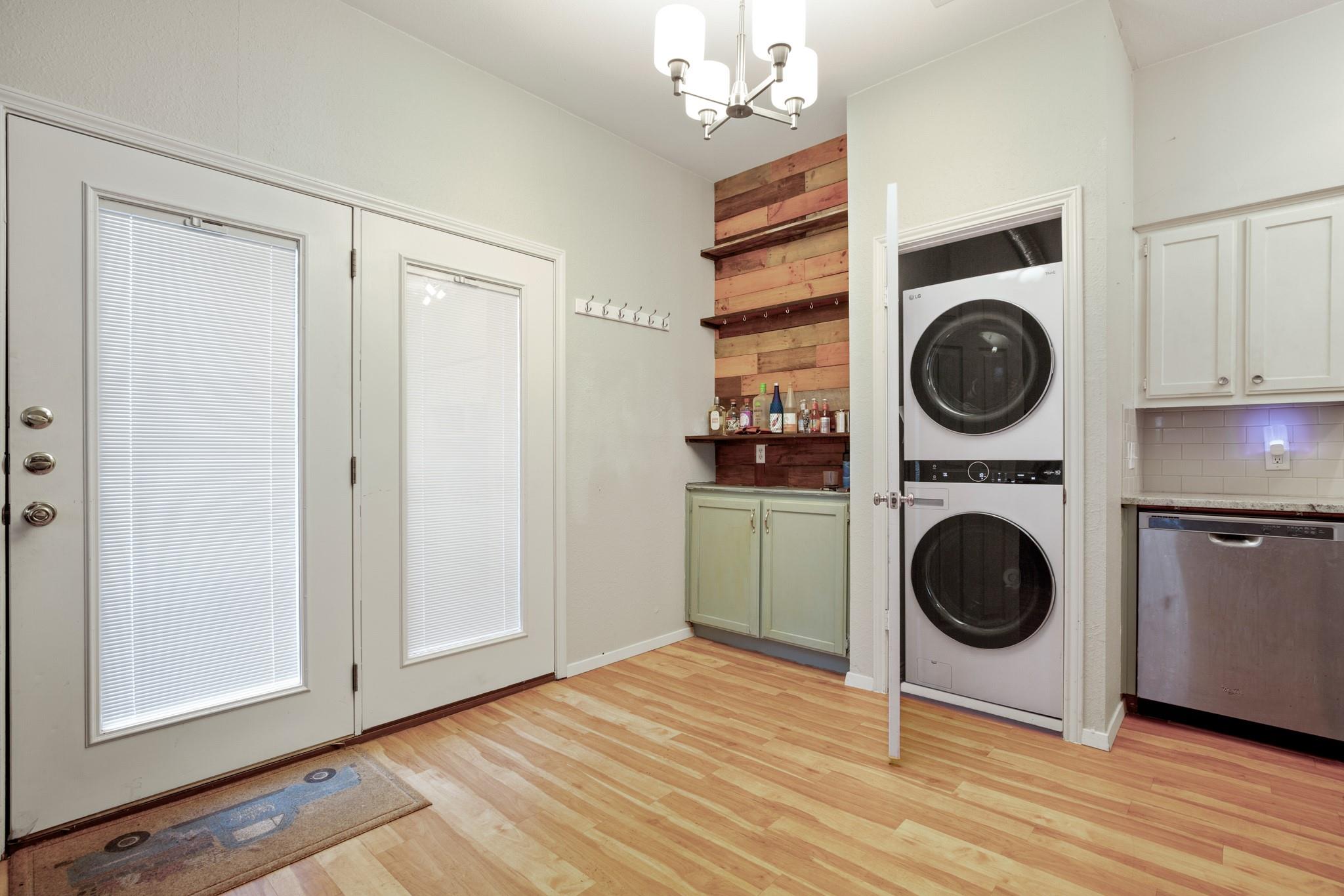 2810 Nueces St # 101, Austin, TX 78705