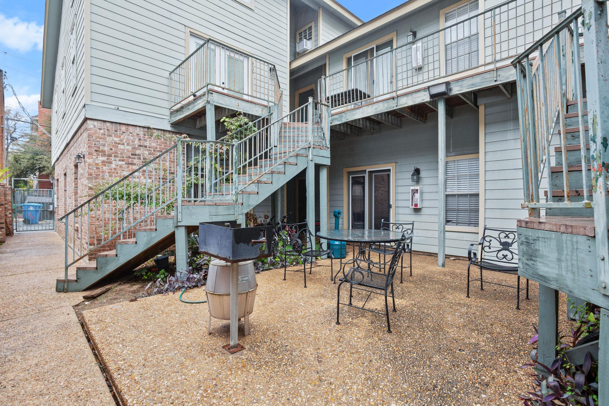 2810 Nueces St # 101, Austin, TX 78705
