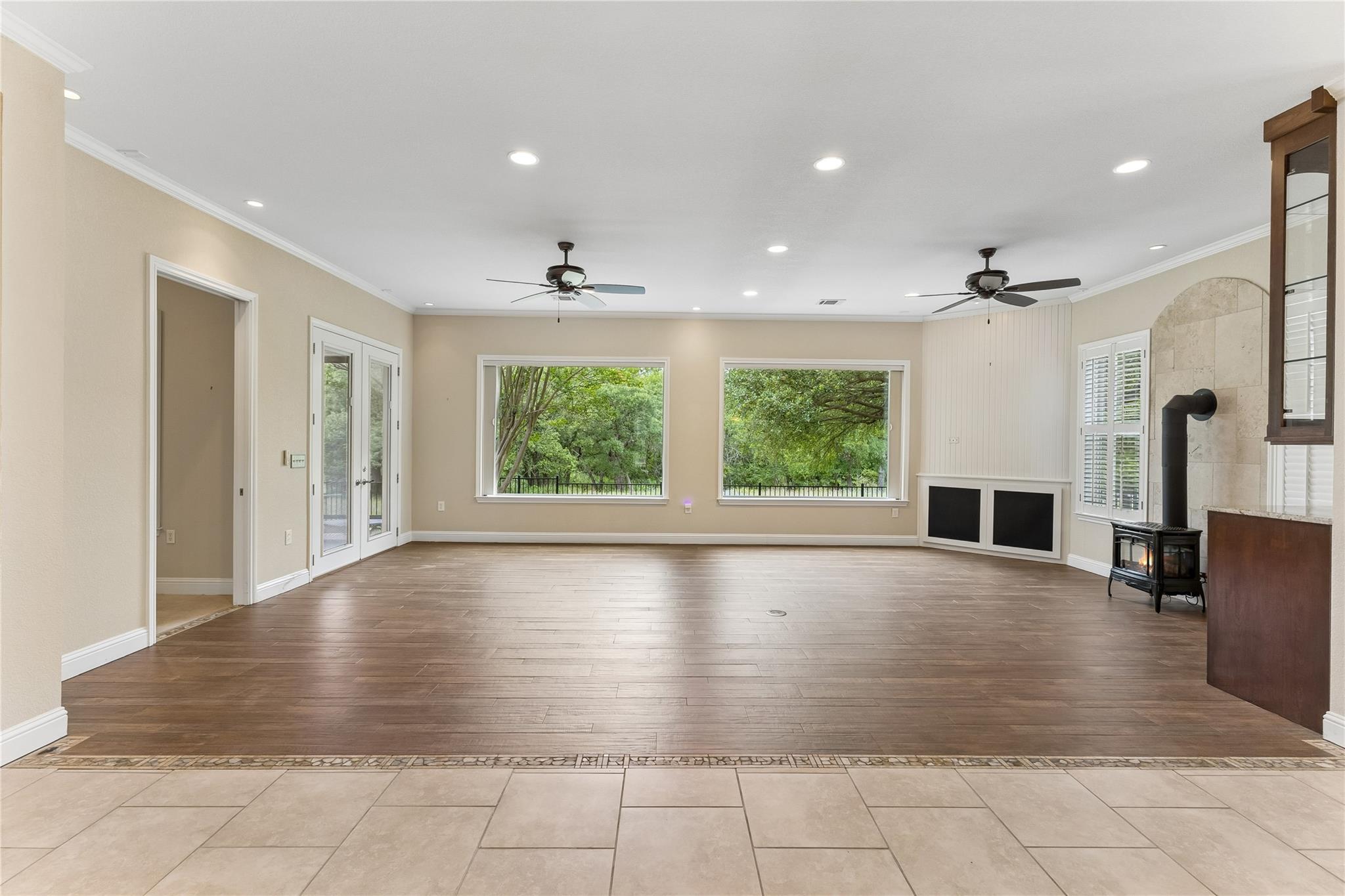 109 Crystal Springs Dr, Georgetown, TX 78633