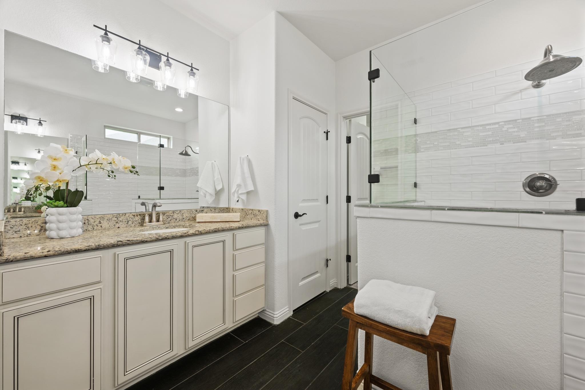 307 Ansley Cv, Lakeway, TX 78738