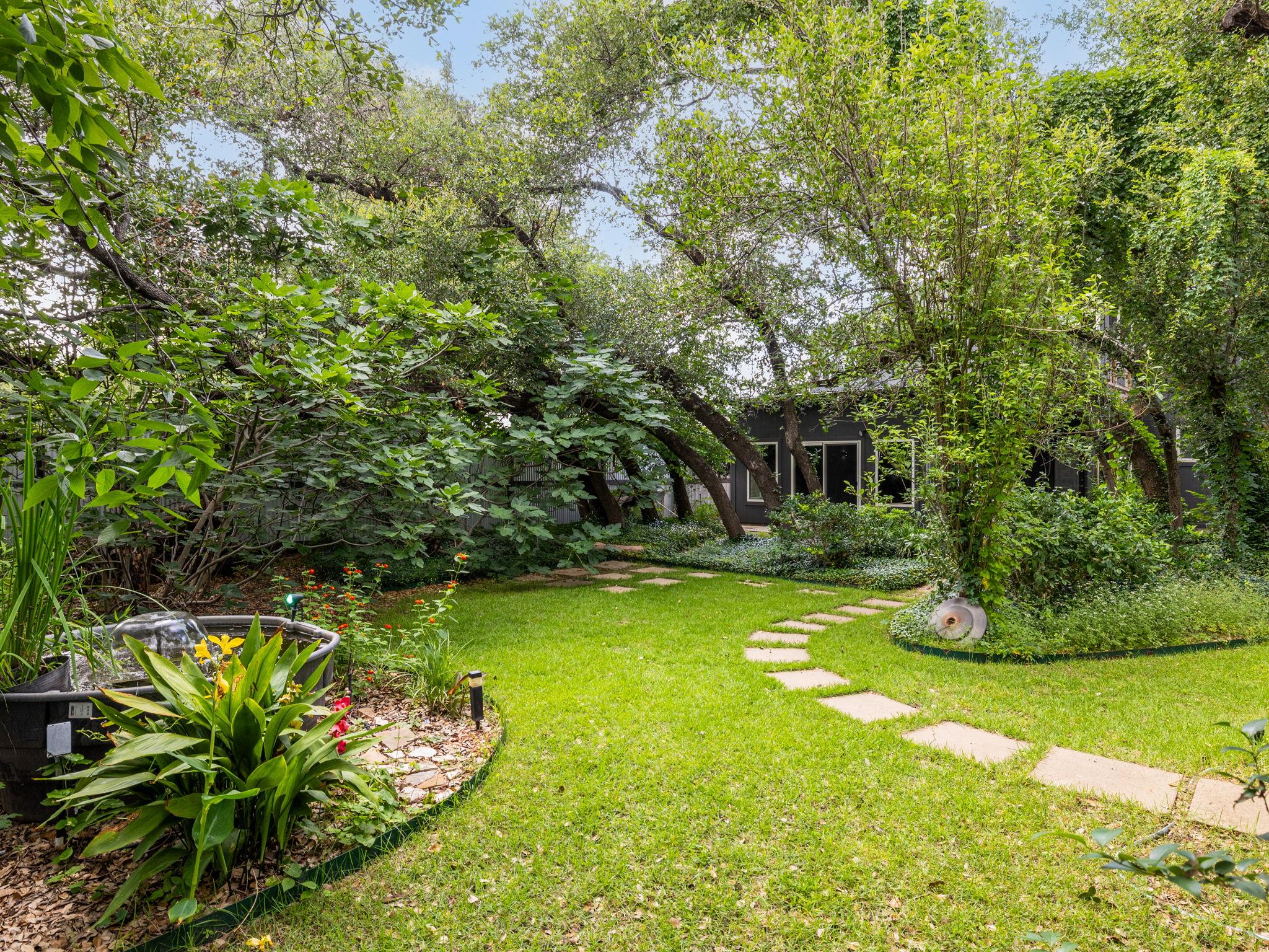 309 N Kings Canyon Dr, Cedar Park, TX 78613