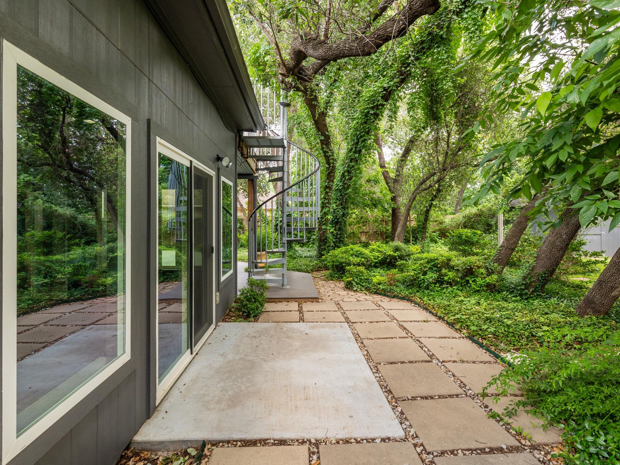 309 N Kings Canyon Dr, Cedar Park, TX 78613