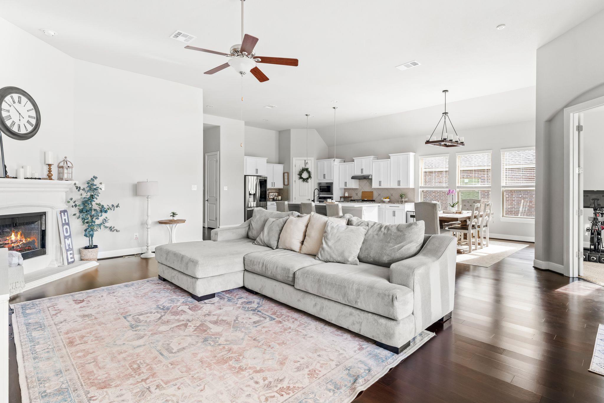 3801 Carya Dr, Leander, TX 78641