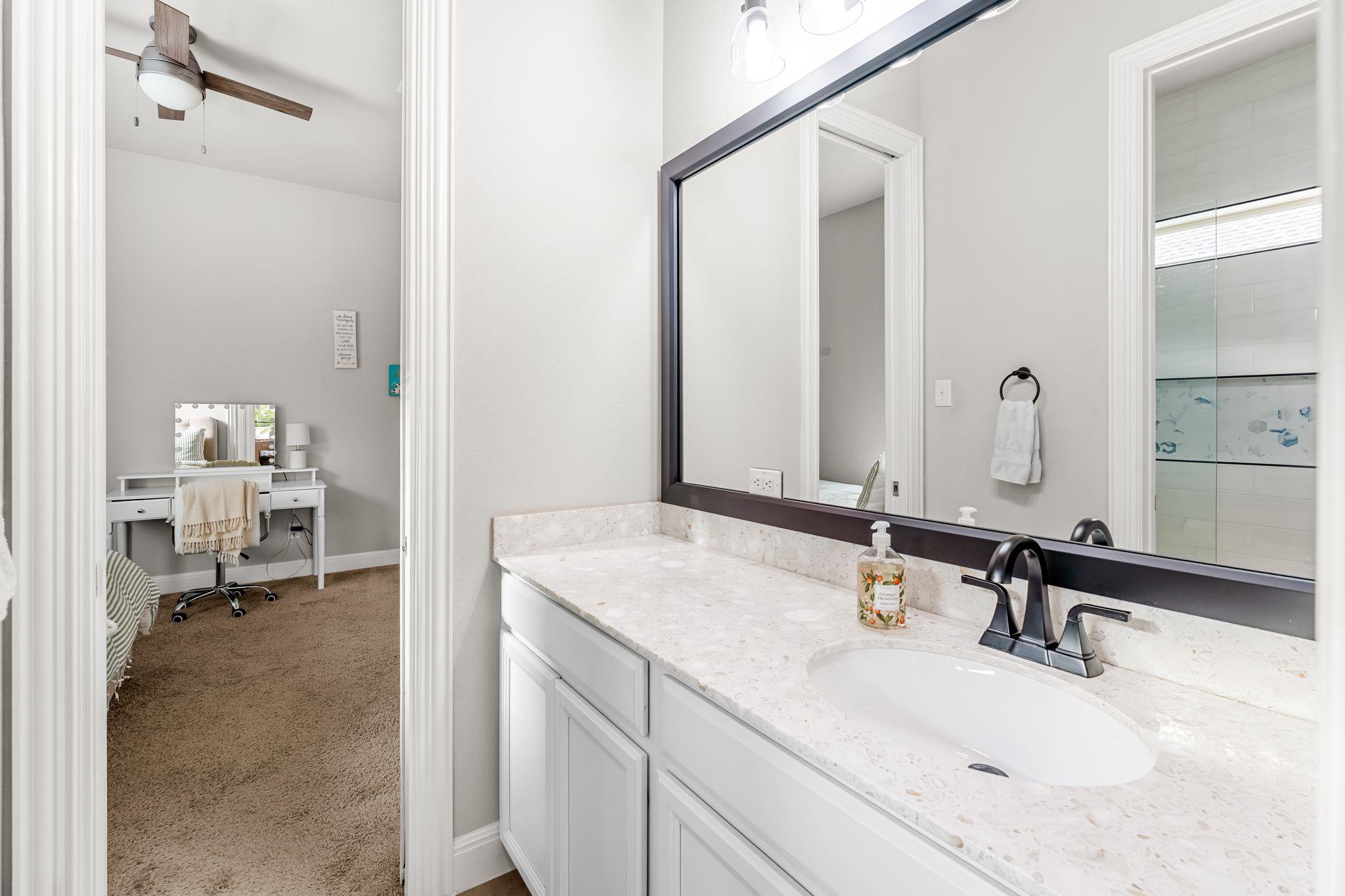 3801 Carya Dr, Leander, TX 78641