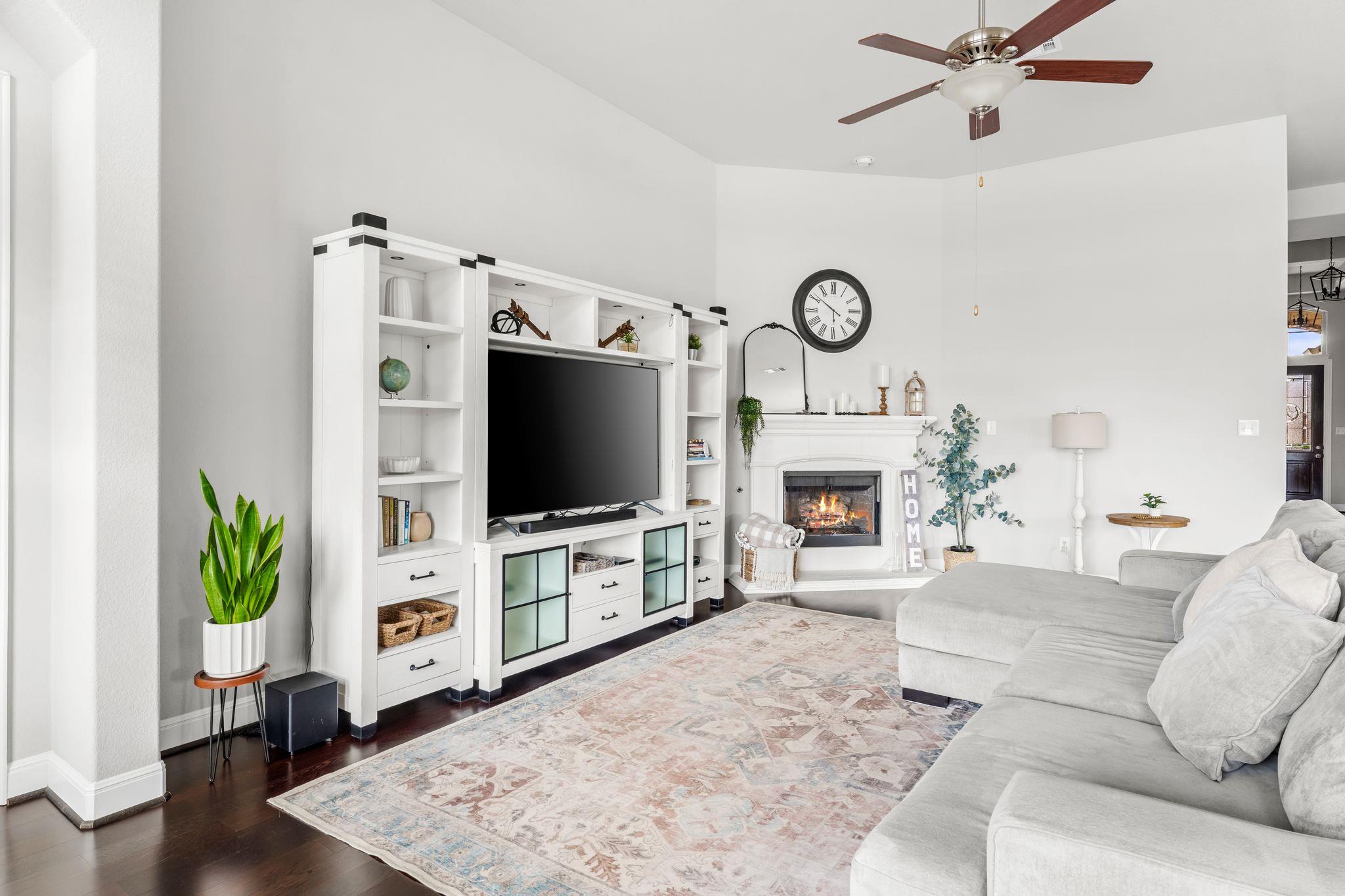 3801 Carya Dr, Leander, TX 78641