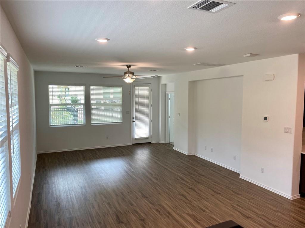 822 Affazia Ln, Georgetown, TX 78628