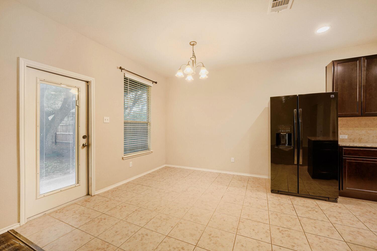 104 Golden Butterfly Dr, Leander, TX 78641